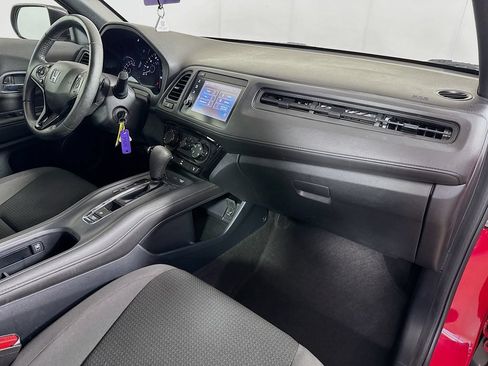 Used 2019 Honda HR-V Sport image 33