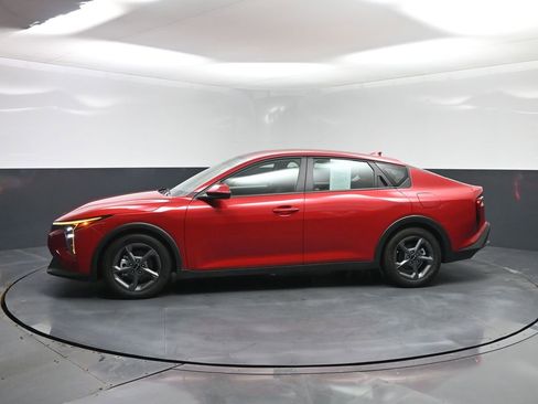 Used 2025 Kia K4 LXS image 21