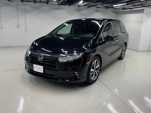 Used 2022 Honda Odyssey Touring image 1
