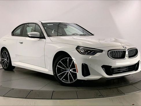 New 2025 BMW 230i xDrive 230i xDrive w/ Premium Package image 11