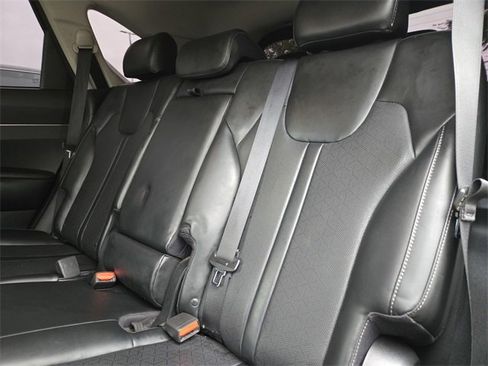 Used 2021 Kia Sorento S image 10