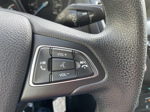 Used 2018 Ford Focus SEL image 17