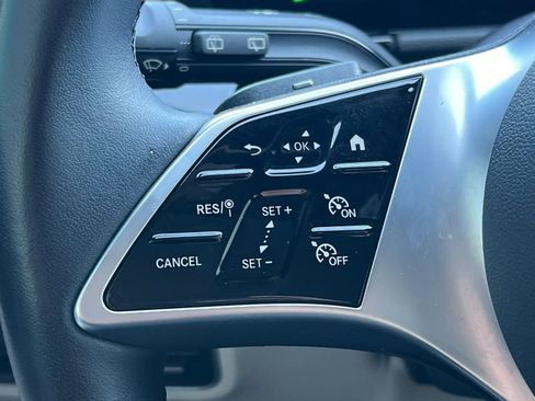 Used 2025 Mercedes-Benz GLA 250 4MATIC image 22