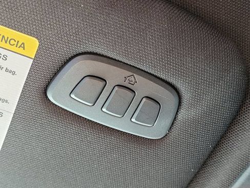 Used 2025 Ford Explorer ST AWD/4WD image 30
