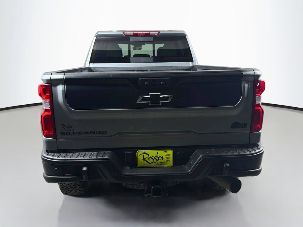 Used 2024 Chevrolet Silverado 2500 ZR2 w/ ZR2 Bison Edition AWD/4WD image 7