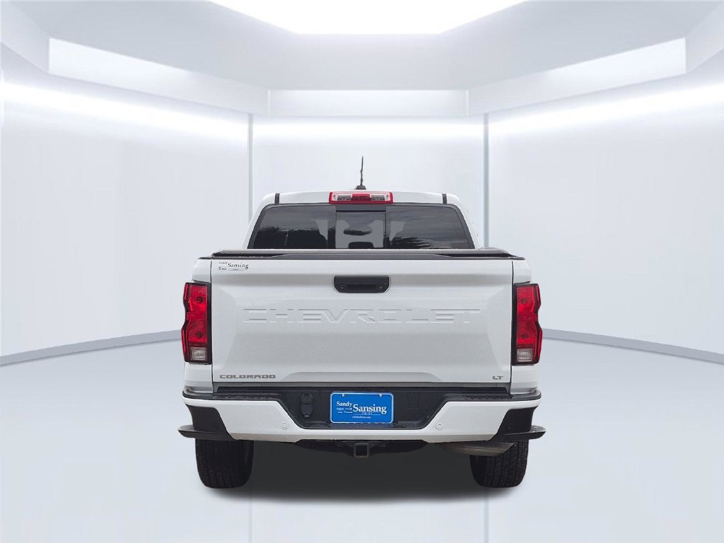 Used 2023 Chevrolet Colorado LT w/ LT Convenience Package II AWD/4WD image 5