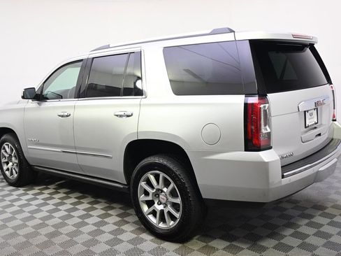 Used 2016 GMC Yukon Denali w/ Open Road Package AWD/4WD image 3