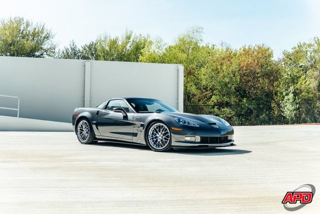 Used 2009 Chevrolet Corvette ZR1 w/ Preferred Equipment Group RWD image 19