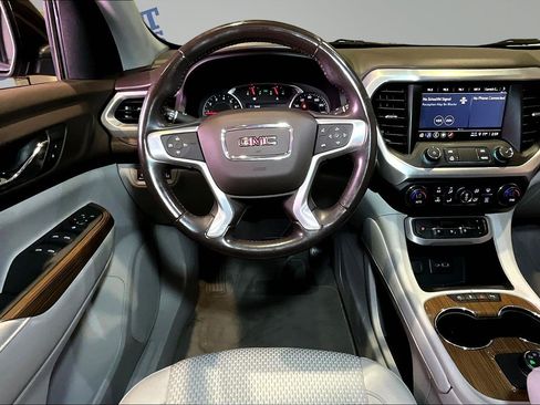 Used 2020 GMC Acadia SLE AWD/4WD image 9