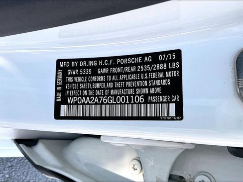 Used 2016 Porsche Panamera 4 AWD/4WD image 21