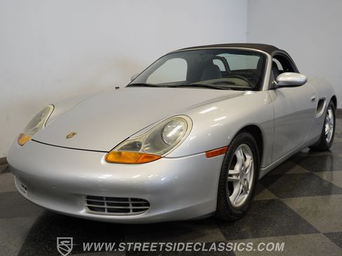 Used 1998 Porsche Boxster RWD image 19