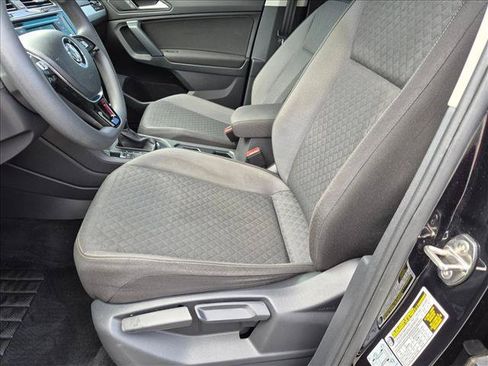 Used 2019 Volkswagen Tiguan S FWD image 14