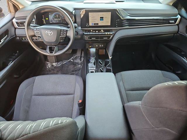 Used 2025 Toyota Camry LE FWD image 22