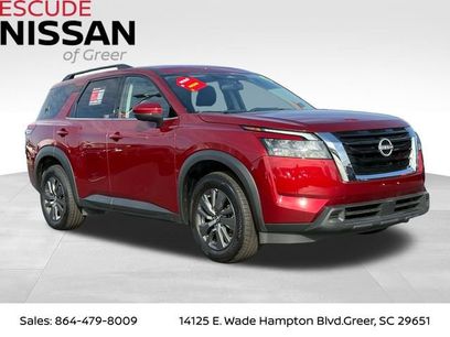 Certified 2024 Nissan Pathfinder SV