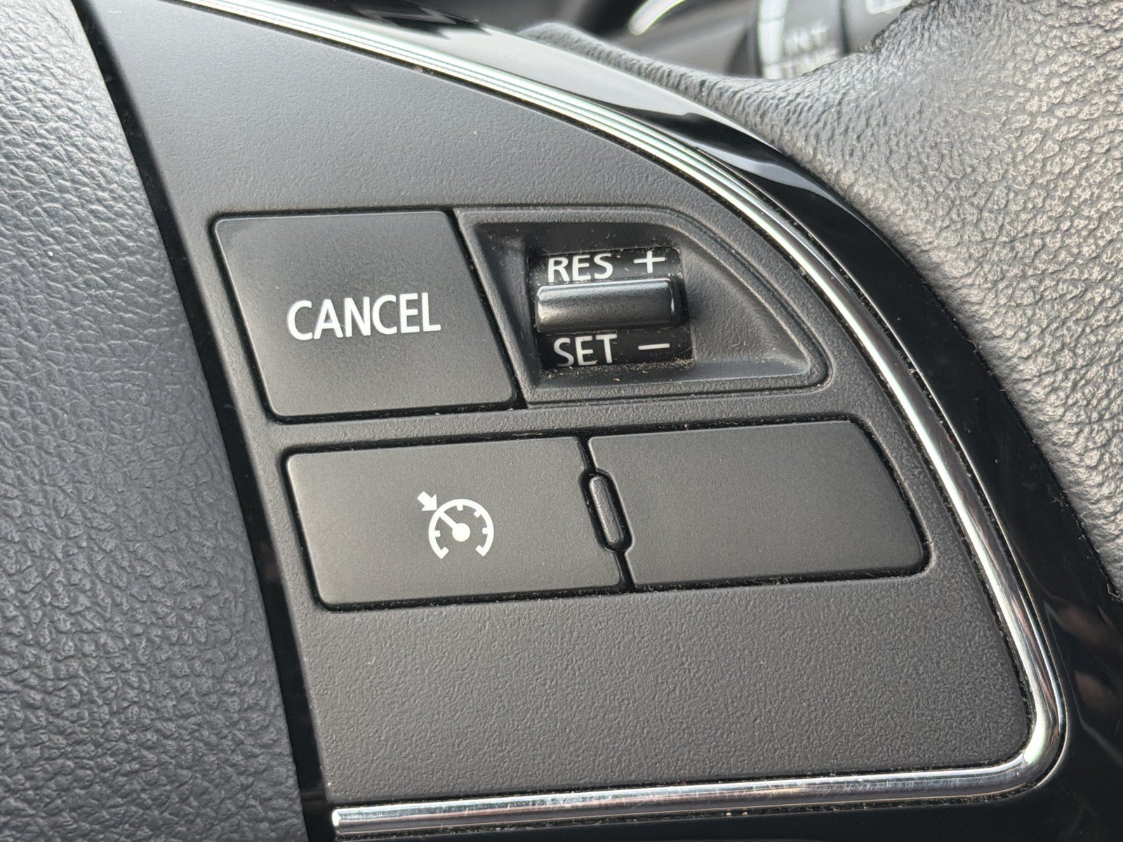 Used 2019 Mitsubishi Outlander Sport SE FWD image 28