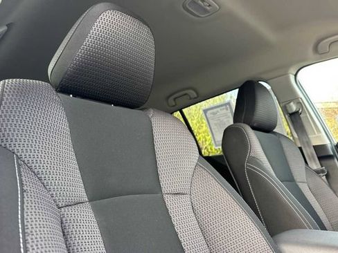 Used 2024 Subaru Outback Premium image 15