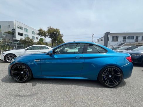 Used 2018 BMW M2 image 9