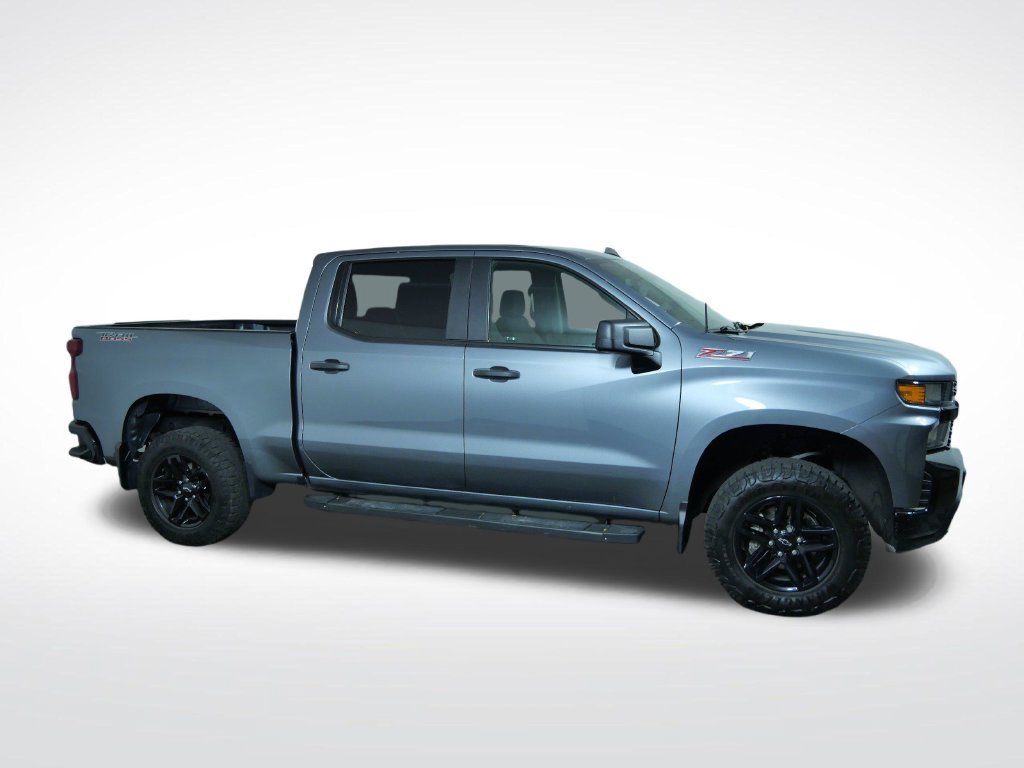 Used 2021 Chevrolet Silverado 1500 Custom Trail Boss AWD/4WD image 2