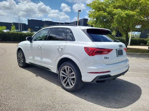 Certified 2025 Audi Q3 2.0T Premium w/ Convenience Package image 5