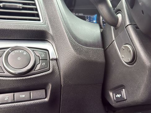 Used 2017 Ford Explorer Limited w/ Equipment Group 301A image 14