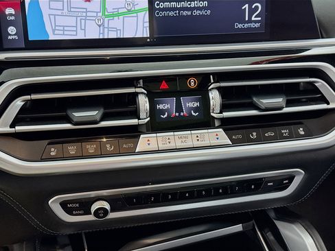 Used 2023 BMW X5 M xDrive w/ Competition Package image 21