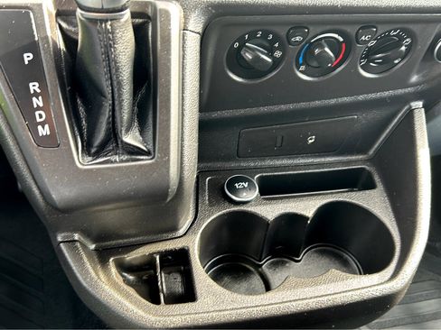 Used 2016 Ford Transit 250 130 Low Roof image 21