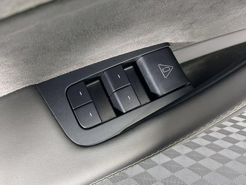 Used 2026 Tesla Model Y 2WD image 13