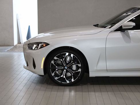 Used 2026 BMW 430i Coupe w/ Convenience Package image 4