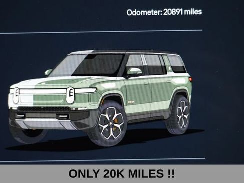 Used 2023 Rivian R1S Adventure AWD/4WD image 6
