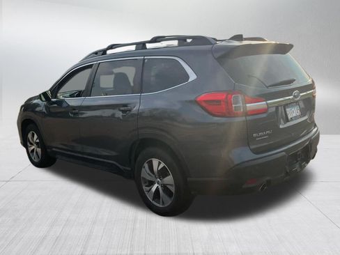 Used 2021 Subaru Ascent Premium w/ Convenience Package AWD/4WD image 4