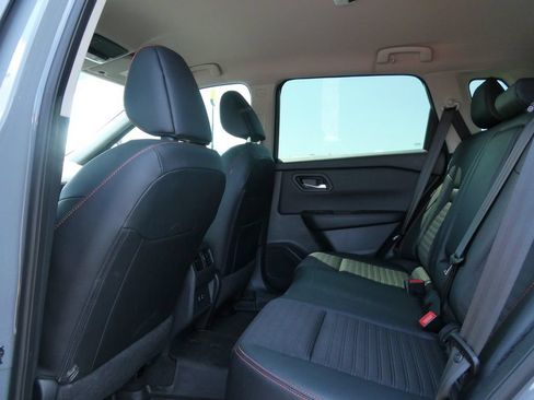 Used 2025 Nissan Rogue SV w/ Rock Creek Premium Package AWD/4WD image 20