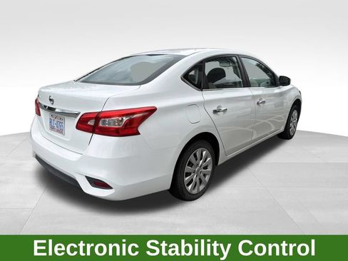 Used 2016 Nissan Sentra S FWD image 6
