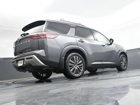 Used 2022 Nissan Pathfinder SL w/ SL Premium Package AWD/4WD image 45