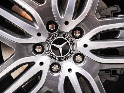 New 2026 Mercedes-Benz GLS 450 4MATIC image 8