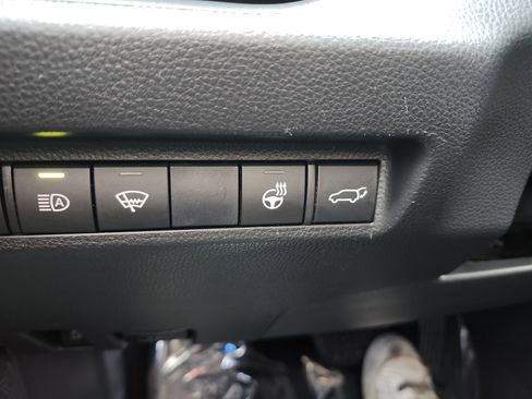 Used 2020 Toyota RAV4 XSE AWD/4WD image 11