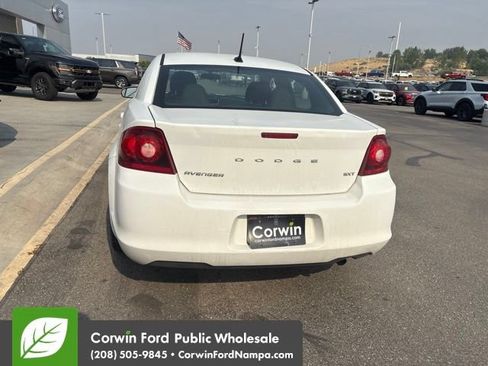 Used 2013 Dodge Avenger SXT FWD image 6