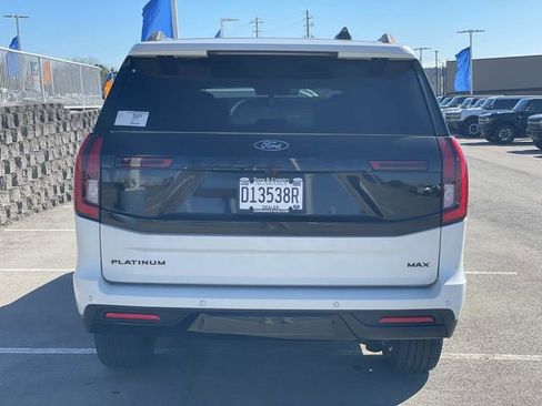 New 2025 Ford Expedition Max Platinum w/ Stealth Appearance Package image 4