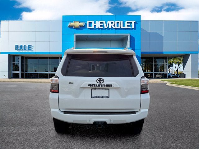 Used 2023 Toyota 4Runner SR5 AWD/4WD image 4