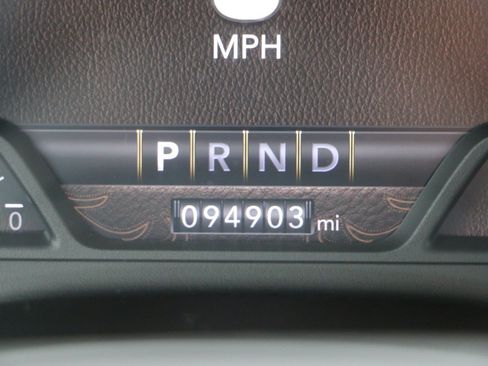 Used 2019 RAM 1500 Laramie AWD/4WD image 37