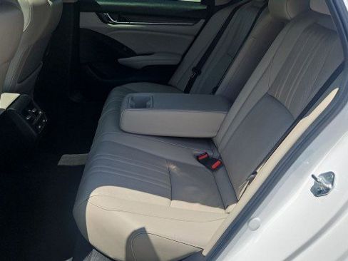 Used 2022 Honda Accord EX-L image 25
