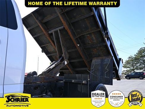 Used 2017 Ford F550 4x4 Regular Cab Super Duty w/ Power Equipment Group image 76