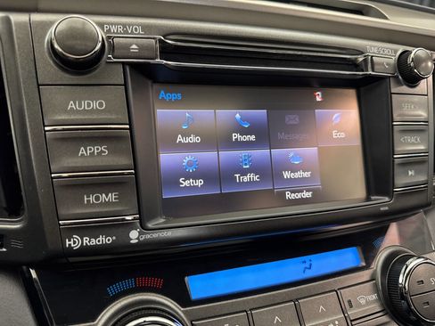 Used 2015 Toyota RAV4 XLE image 21