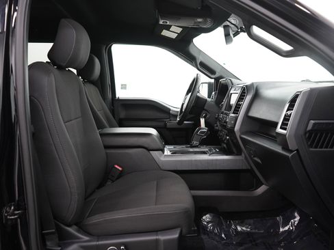 Used 2016 Ford F150 XLT w/ Equipment Group 302A Luxury AWD/4WD image 13