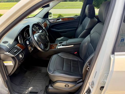 Used 2014 Mercedes-Benz ML 550 4MATIC image 10