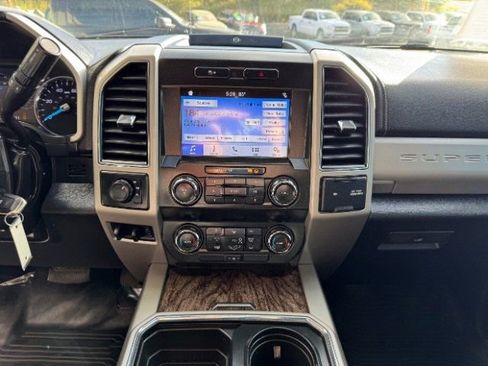 Used 2019 Ford F350 Lariat AWD/4WD image 31