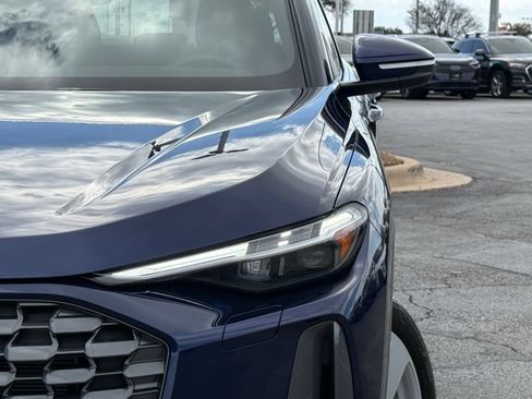 Certified 2025 Audi Q5 Premium w/ Premium Plus AWD/4WD image 3