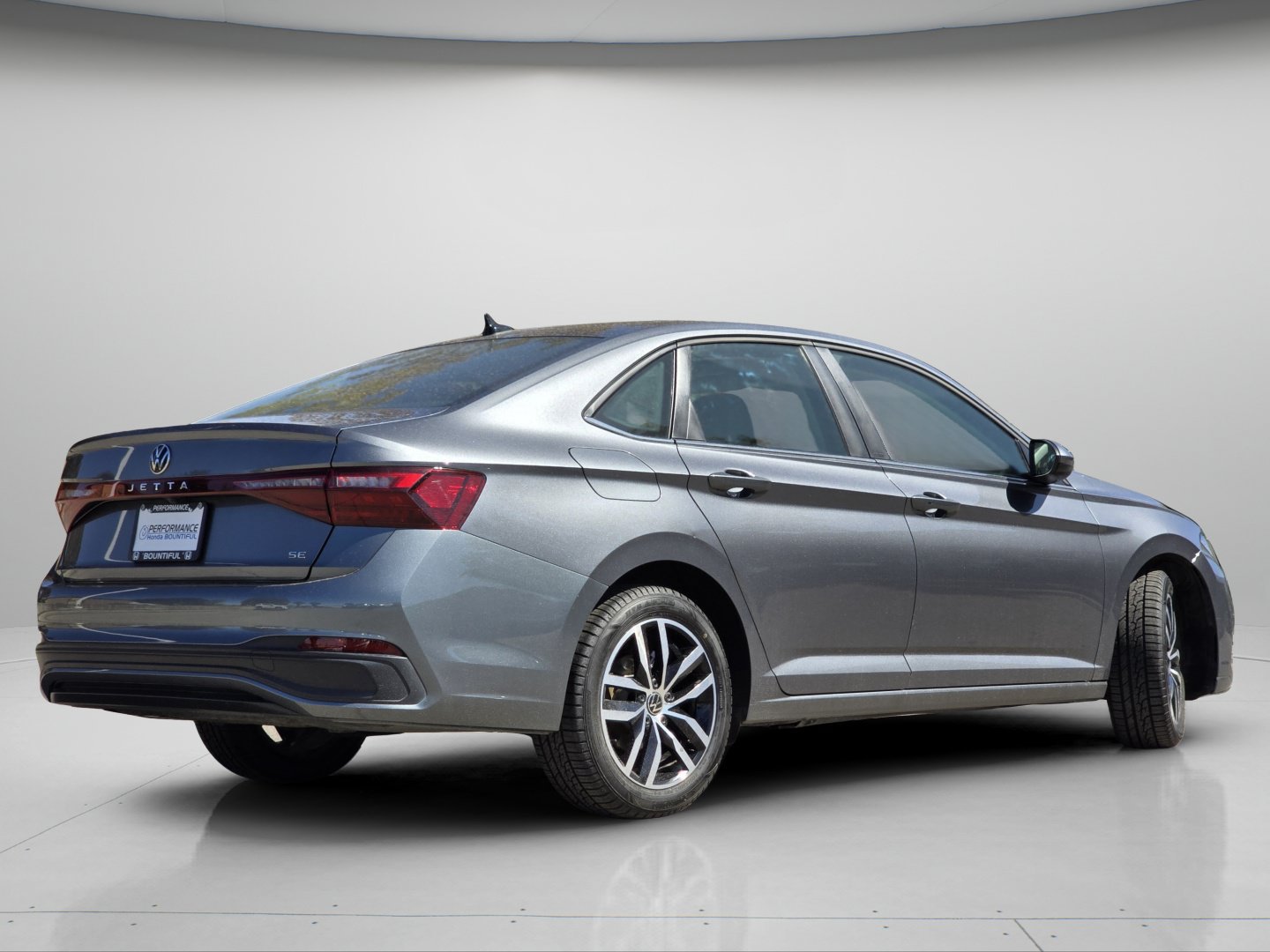 Used 2025 Volkswagen Jetta SE FWD image 25