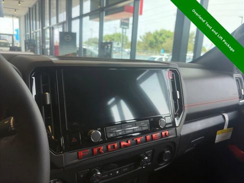 New 2026 Nissan Frontier PRO-4X w/ Tow Package AWD/4WD image 43