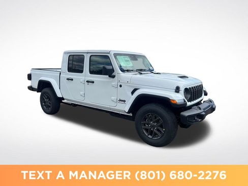New 2026 Jeep Gladiator Sport AWD/4WD image 7