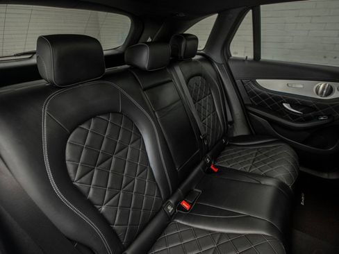 Used 2019 Mercedes-Benz GLC 43 AMG 4MATIC image 30